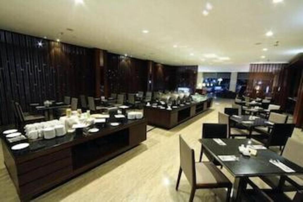 Mitra Bandung Hotel מראה חיצוני תמונה