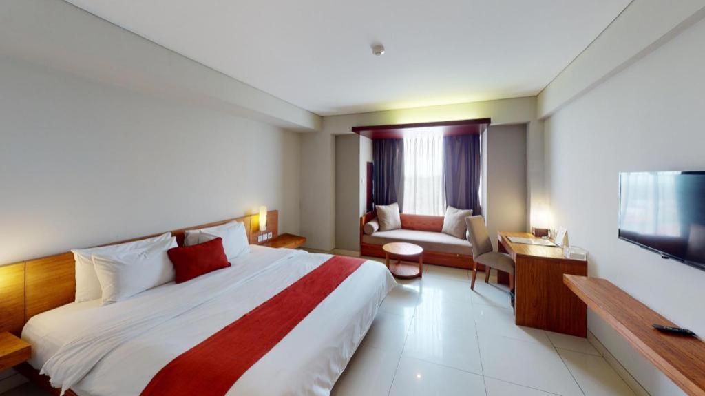 Mitra Bandung Hotel מראה חיצוני תמונה