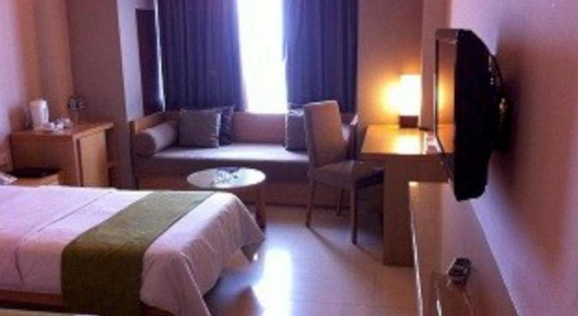 Mitra Bandung Hotel מראה חיצוני תמונה
