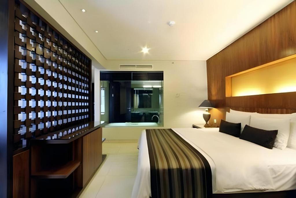 Mitra Bandung Hotel מראה חיצוני תמונה